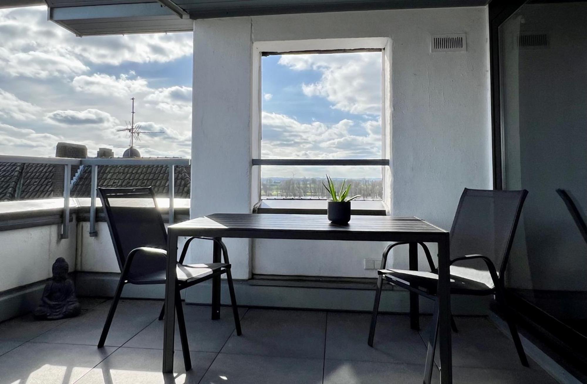 Piso Superior - Exklusives Apartment An Der Promenade Mit Rheinsicht & Loggia Emmerich Exterior foto